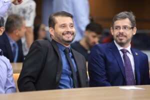 WhatsApp Image 2023-12-06 at 13.04.30 (1)